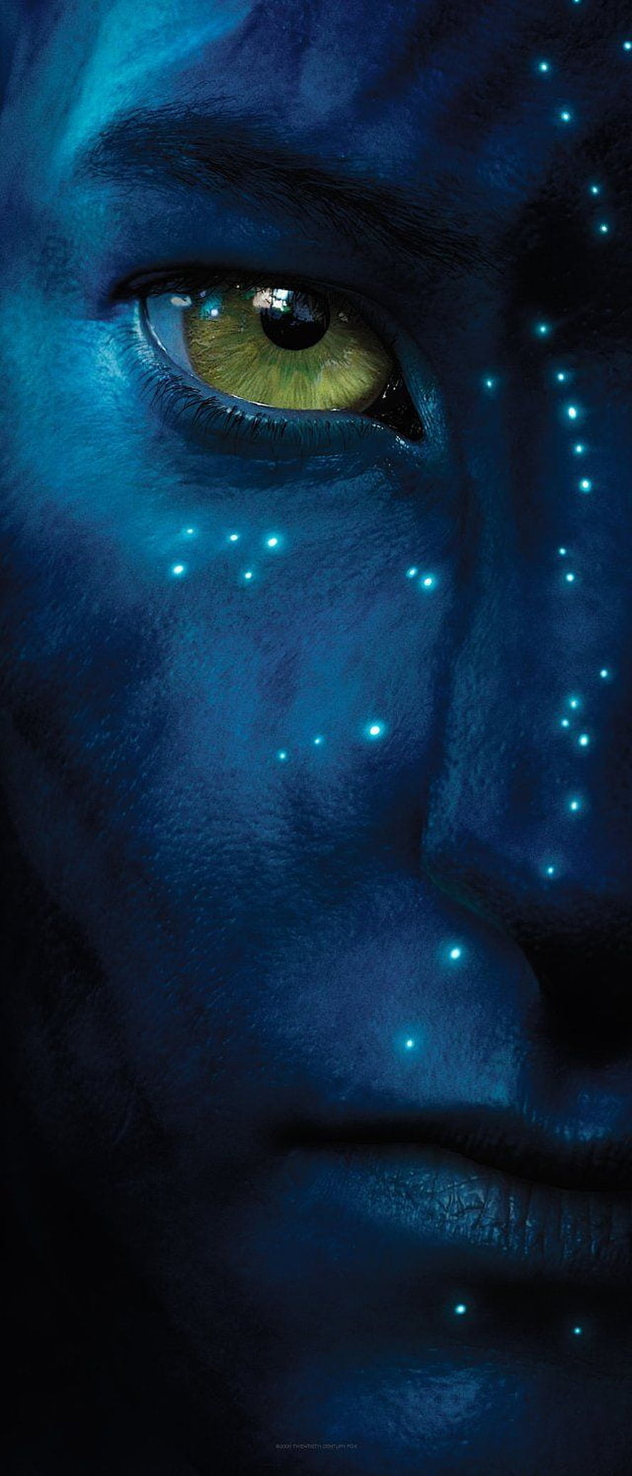 Avatar Jake Sully Close-Up Portrait With Glowing Bioluminescent Skin Patterns And Green Eye HD phone wallpaper