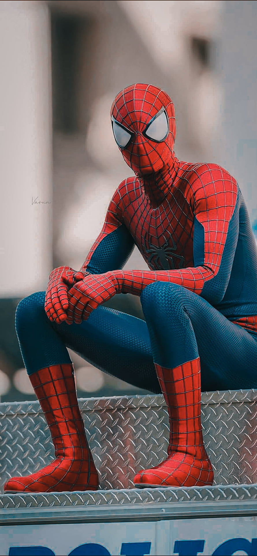 Spider-Man in Classic Red and Blue Suit Sitting on Metal Surface, Spiderman Andrew HD phone wallpaper