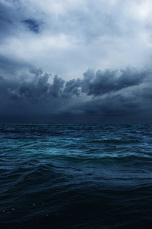 Dark Ocean Storm With Heavy Clouds And Churning Waves HD phone wallpaper