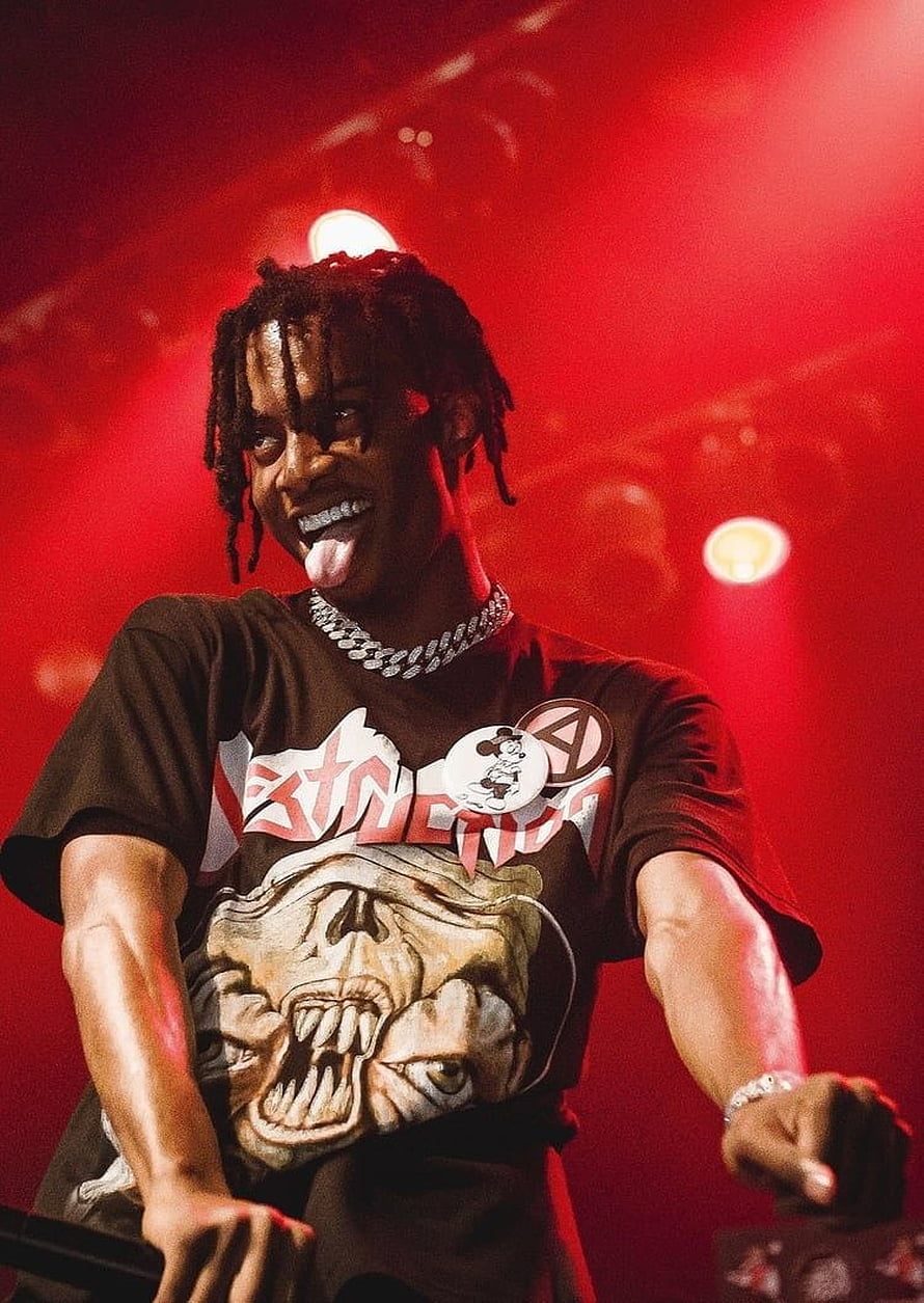 Playboi Carti Live Concert Performance Under Red Stage Lighting HD phone wallpaper