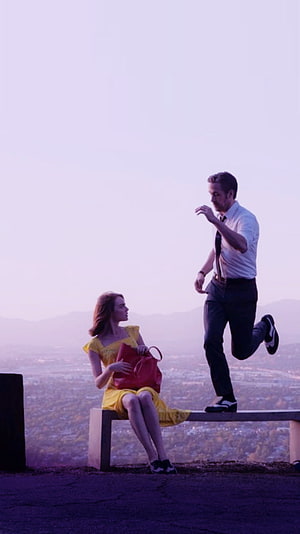 La La Land Mia and Sebastian Dancing on a Hilltop Bench at Sunset HD phone wallpaper