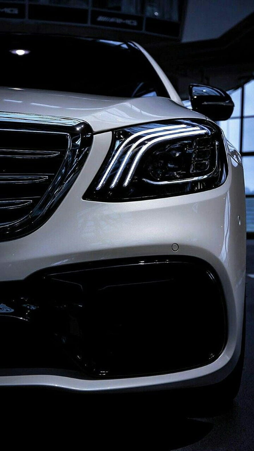 Mercedes-AMG S63 W222 Front Headlight and Grille Close-Up Detail HD phone wallpaper