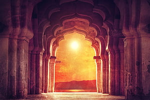 Sunlit Indian Palace Arches With Warm Golden Glow And Ancient Stone Columns HD wallpaper