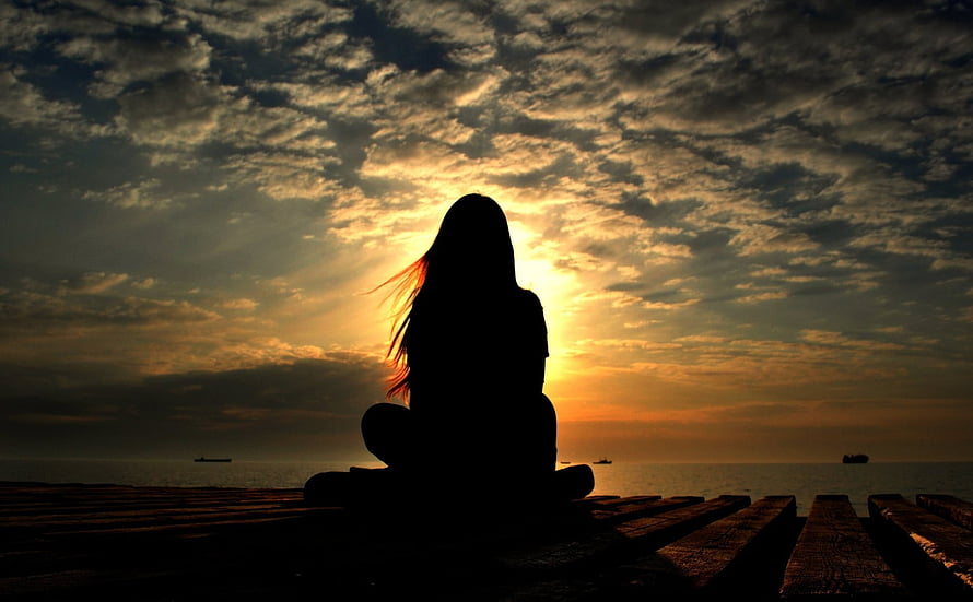 Silhouette of a Woman Sitting on a Wooden Pier Watching a Golden Sunset Over the Ocean, Alone Sad : Alone Sad Girl, Lonely Girl HD wallpaper