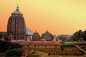 Puri Jagannath Temple Complex at Golden Hour in Odisha India HD wallpaper