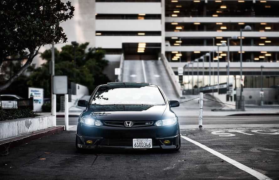 Black Honda Civic Si Front View Parked in Urban City Street HD wallpaper