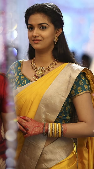 Woman in Yellow and Green Saree with Traditional Gold Jewelry and Henna, Keerthi Suresh, bhairava1, actress2 HD phone wallpaper