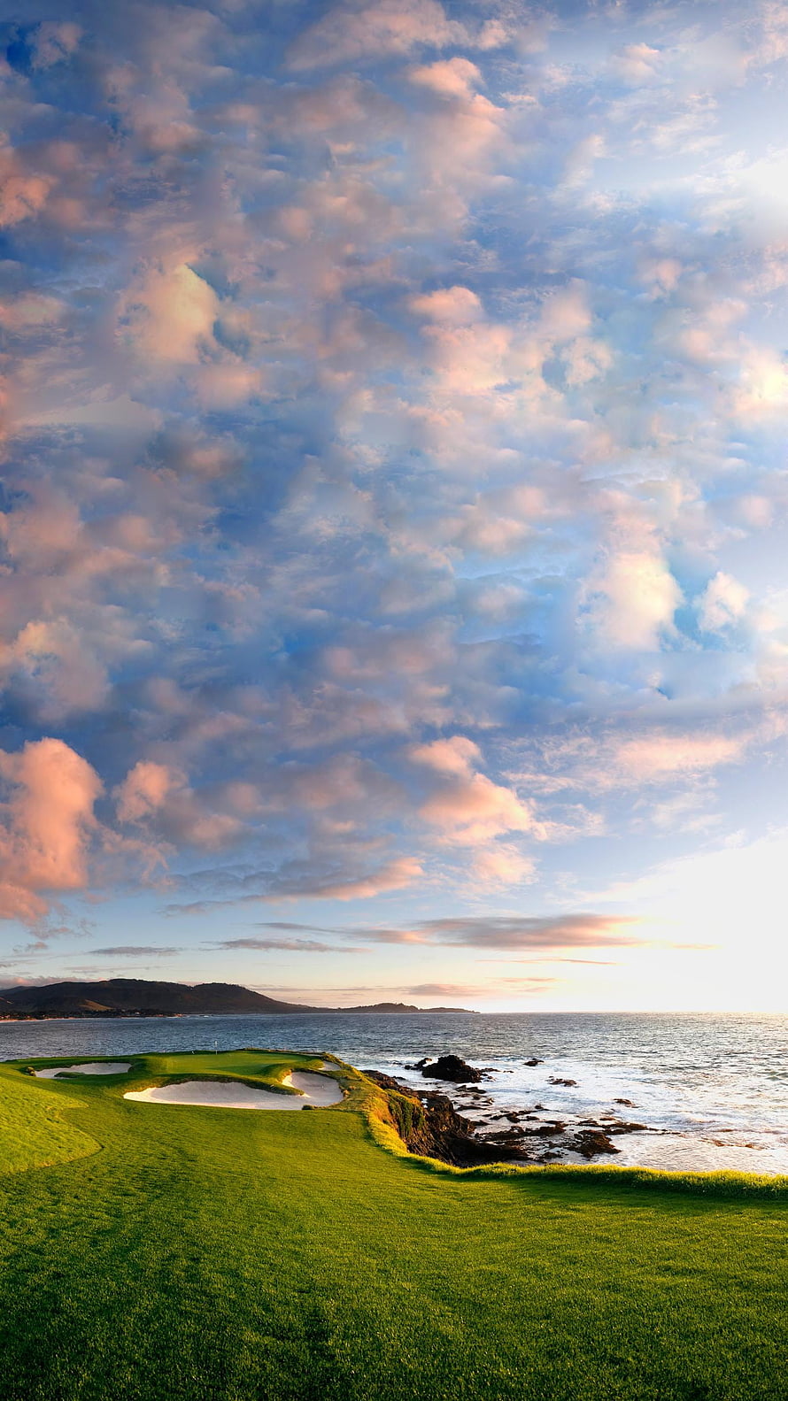 Pebble Beach Golf Course Green Overlooking the Ocean at Golden Hour HD phone wallpaper