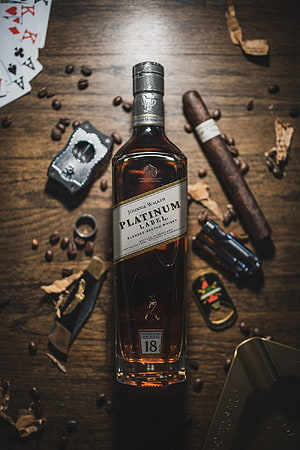 Johnnie Walker Platinum Label 18 Year Old Whisky with Cigar and Coffee Beans HD phone wallpaper