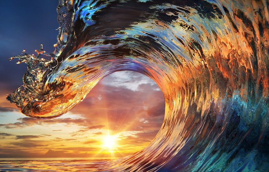 Dramatic Ocean Wave Curling at Golden Sunset with Vibrant Water Splashes HD wallpaper