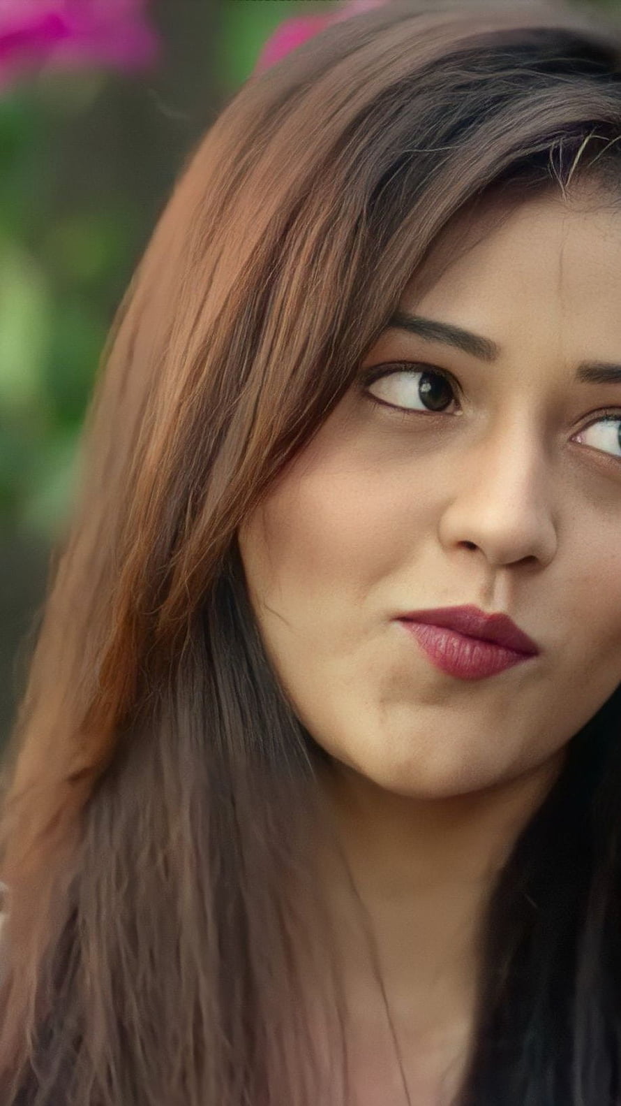 Priyanka Jawalkar in Taxiwala: Close-Up Portrait with Long Brown Hair and Red Lips HD phone wallpaper