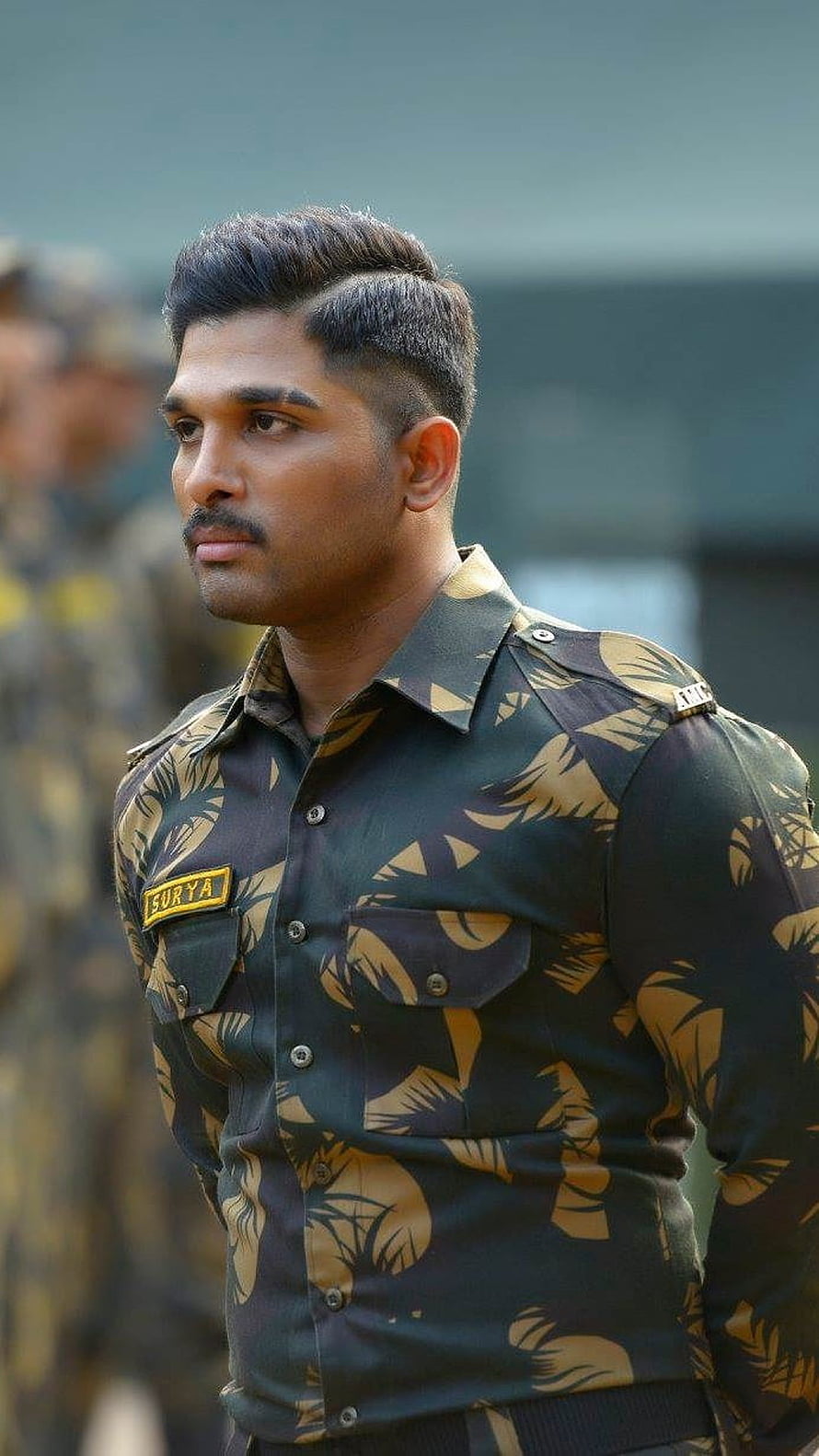 Allu Sirish as Surya in Military Camouflage Uniform from the Movie Sarkaru Vaari Paata HD phone wallpaper