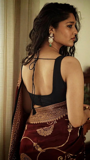Keerthy Suresh in a Maroon Silk Saree with Black Backless Blouse and Traditional Jewelry HD phone wallpaper