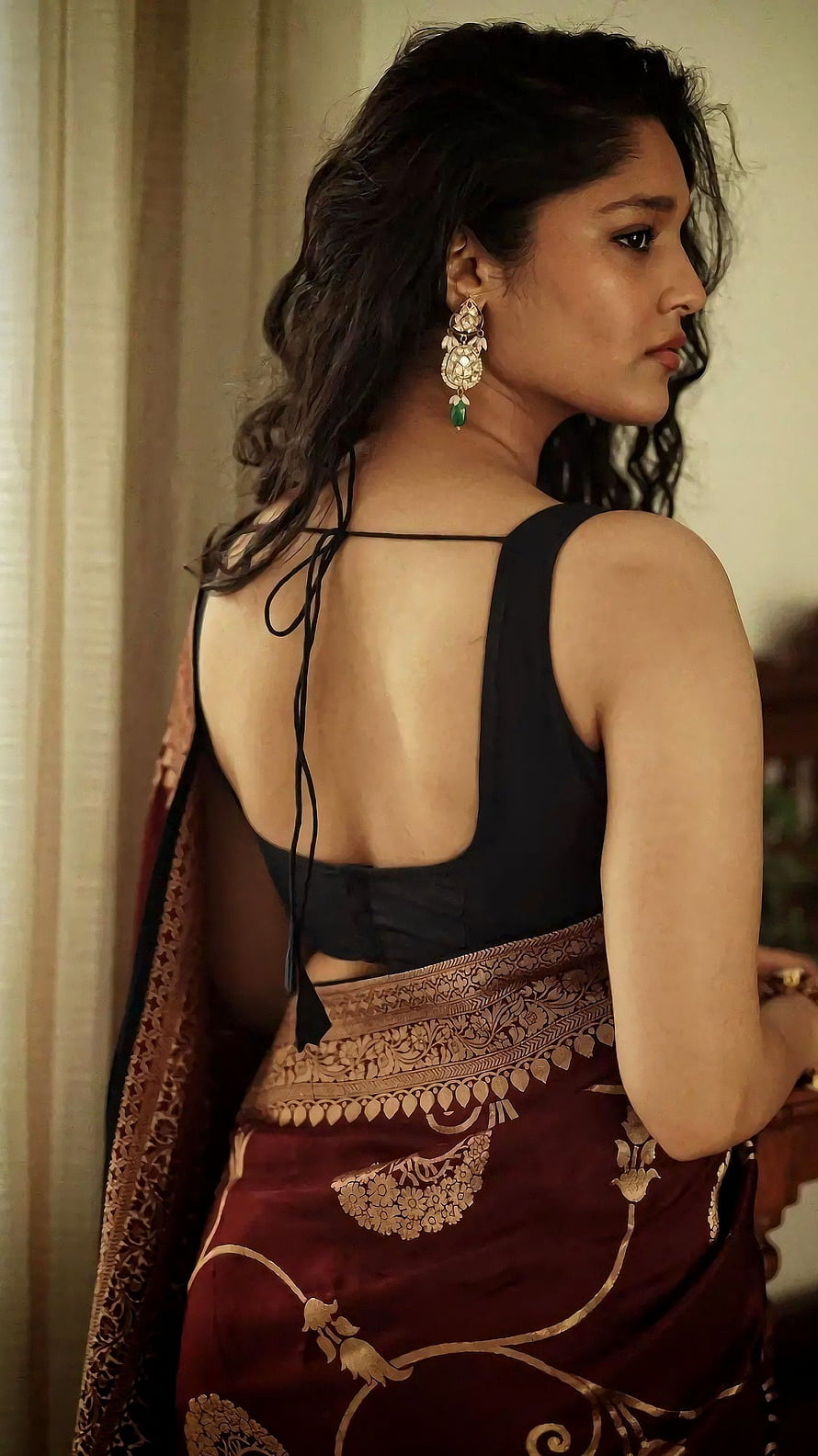 Keerthy Suresh in a Maroon Silk Saree with Black Backless Blouse and Traditional Jewelry HD phone wallpaper