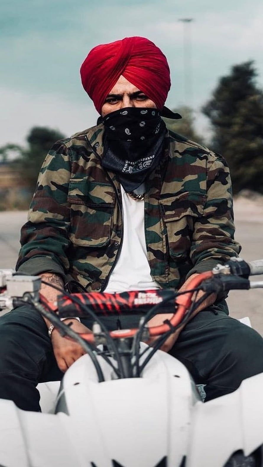 Man in Red Turban and Camouflage Jacket Sitting on a White Motorcycle, Sidhu Moose Wala, Face, Mask HD phone wallpaper