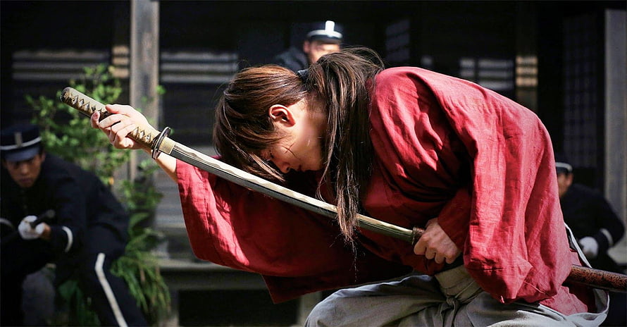 Rurouni Kenshin Live Action Film Still Featuring Red Kimono and Katana HD wallpaper