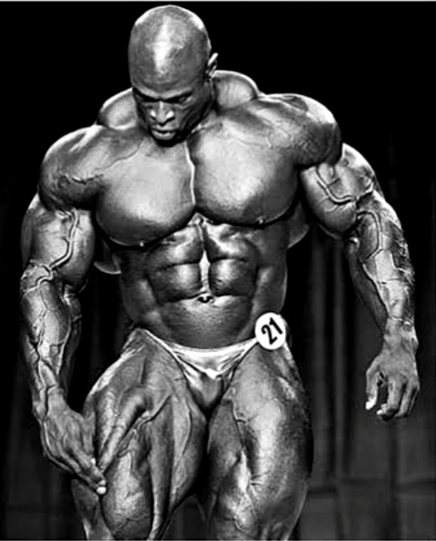 Ronnie Coleman Bodybuilding Pose in Black and White, Ronnie Coleman, yeah_buddy, King, mr_olympia, Lightweight, fitness, Ronnie_coleman, GOAT, gym, bodybuilding HD phone wallpaper