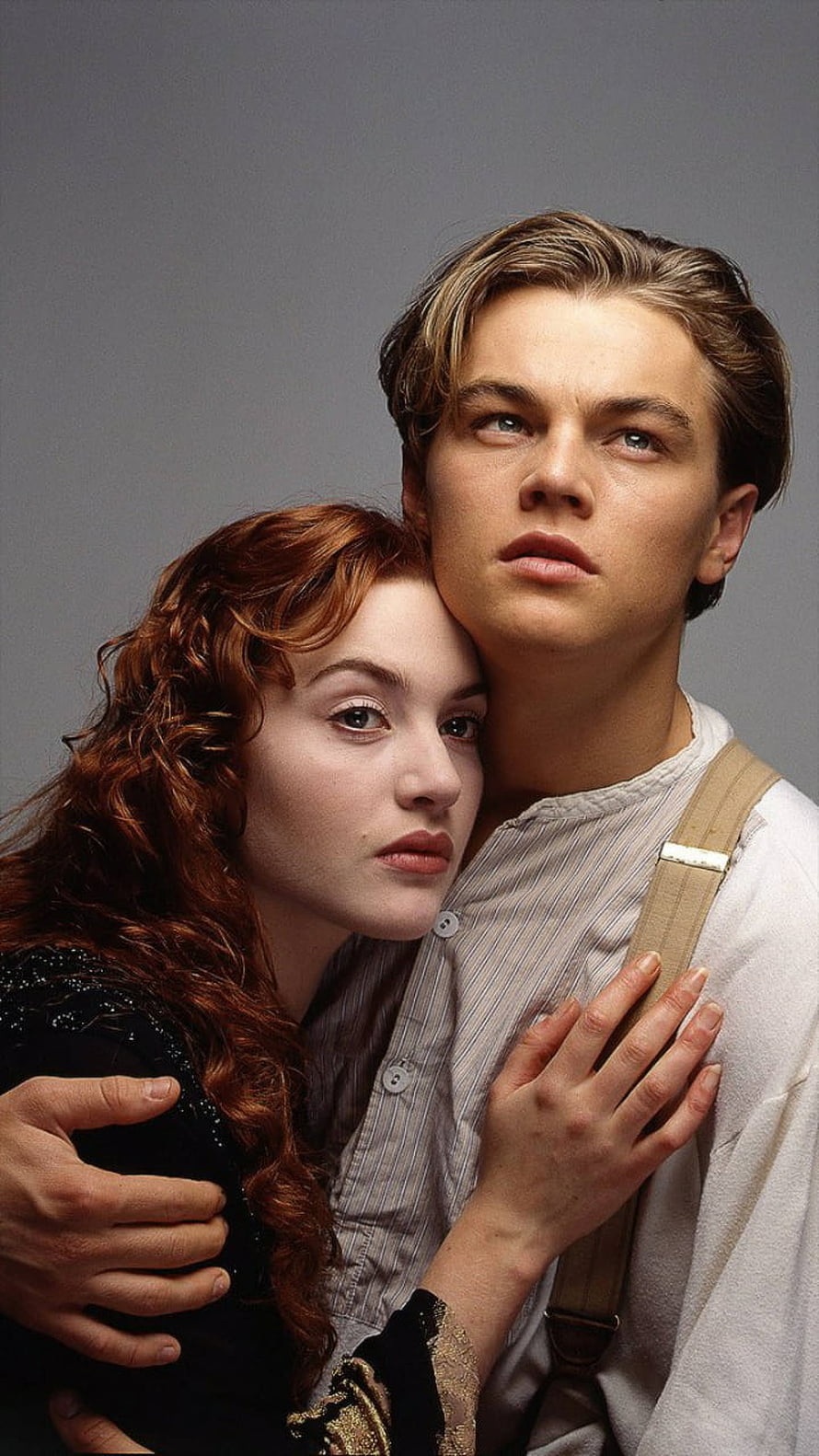 Leonardo DiCaprio and Kate Winslet in Titanic Movie Portrait HD phone wallpaper
