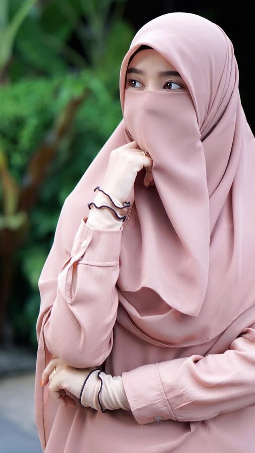 Woman in Pink Niqab and Matching Outfit with Elegant Hand Pose, Muslim Girl, Gurkha Girl HD phone wallpaper