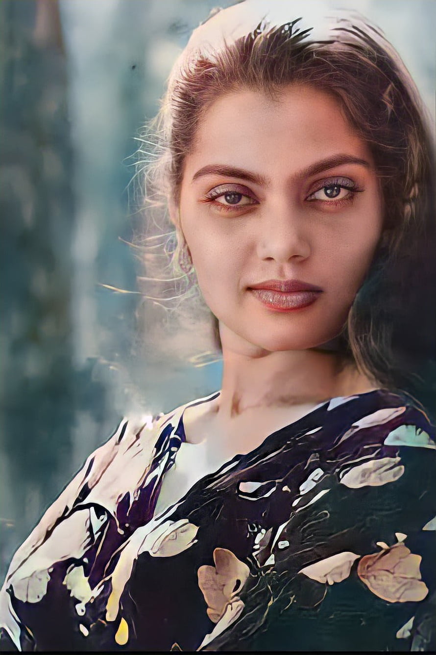 Portrait of a Woman with Dark Hair and Floral Top, Silk Smitha, eye, lip HD phone wallpaper