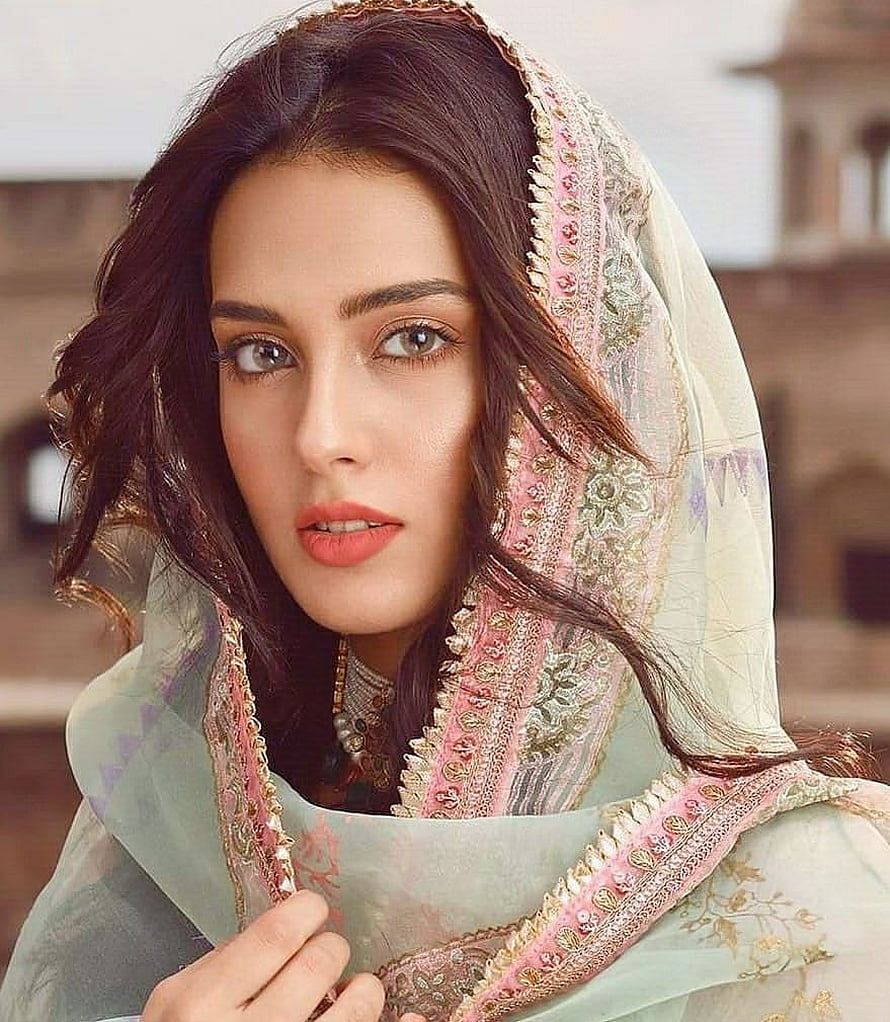 Iqra Aziz in Traditional Pakistani Attire with Embroidered Dupatta HD phone wallpaper