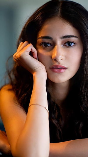 Ananya Pandey Portrait with Warm Side Lighting and Soft Focus Background HD phone wallpaper