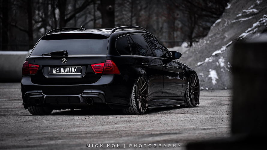 Black BMW E91 335i Touring Wagon Rear Three-Quarter View in Winter Setting HD wallpaper
