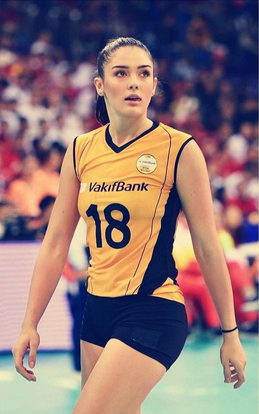 Ebrar Karakurt VakifBank Volleyball Player Portrait HD phone wallpaper