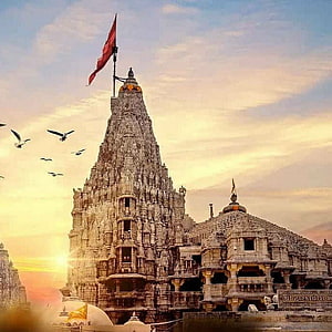 Kumbh Mela 2025: A Spiritual Gathering of Millions at the Sacred Confluence HD phone wallpaper