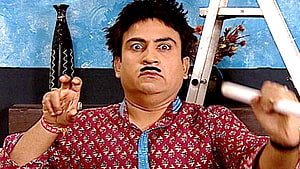 Jethalal Champaklal Gada from Taarak Mehta Ka Ooltah Chashmah in a shocked expression HD wallpaper