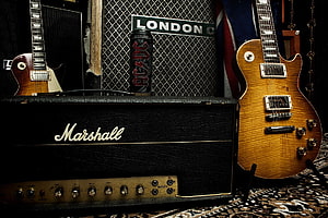 Vintage Marshall Amp and Les Paul Guitar Studio Setup HD wallpaper