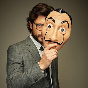 Alvaro Morte as The Professor from Money Heist Holding a Dalí Mask HD phone wallpaper