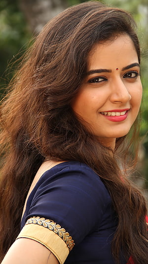 Ashika Ranganath Portrait in Traditional Navy Blue Attire with Gold Embroidery HD phone wallpaper
