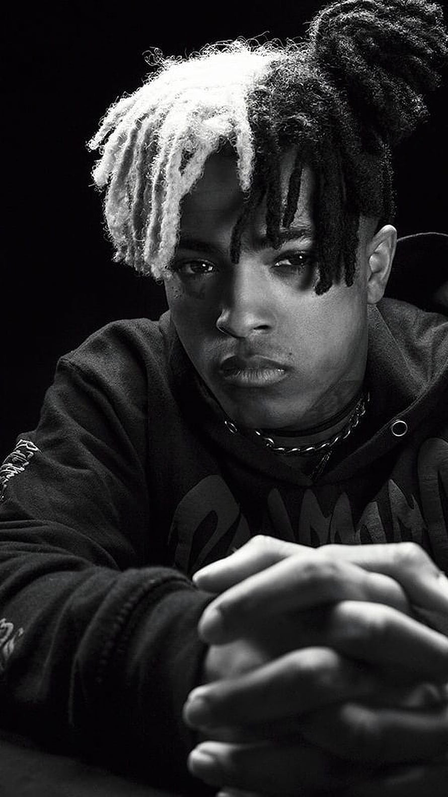 Xxxtentacion Black and White Portrait with Two-Tone Dreads and Intense Gaze HD phone wallpaper