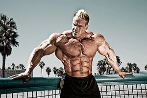 Jay Cutler Bodybuilder Poses Shirtless on Beach Tennis Court HD wallpaper