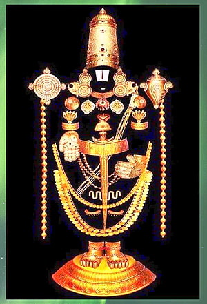Ornate Gold Venkateswara Swamy Idol with Traditional Temple Jewelry and Sacred Adornments HD phone wallpaper