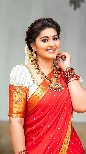 Indian Woman in Red Saree with Gold Jewelry and Traditional Bridal Makeup, Sneha, tamil actress, saree beauty HD phone wallpaper