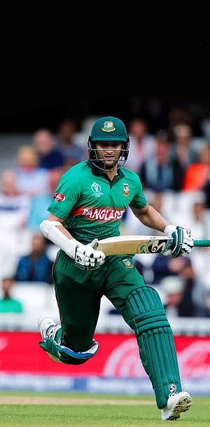 Shakib Al Hasan Running Between Wickets in Bangladesh Cricket Kit HD phone wallpaper