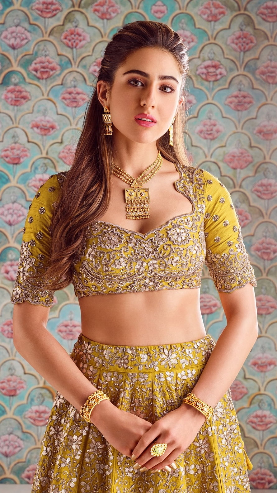 Saiyami Kher in a stunning yellow embroidered lehenga choli with traditional gold jewelry HD phone wallpaper