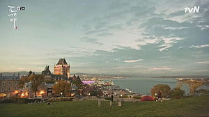 Goblin Kdrama Scene: Fairmont Le Château Frontenac at Dusk in Quebec City HD wallpaper