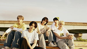 TXT K-Pop Group Casual Outdoor Portrait Under Bridge HD wallpaper