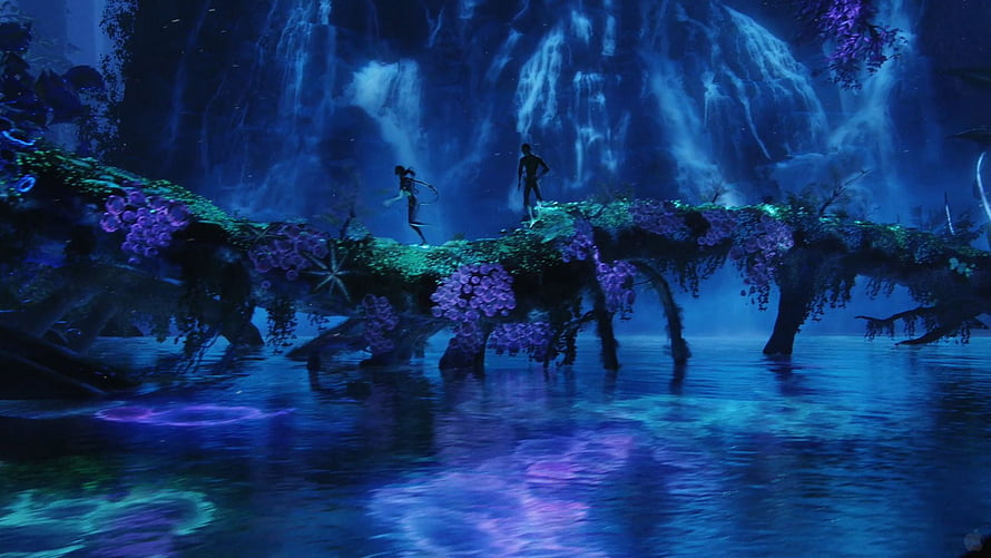 Avatar Pandora Bioluminescent Waterfall Scene with Characters on Mossy Bridge HD wallpaper