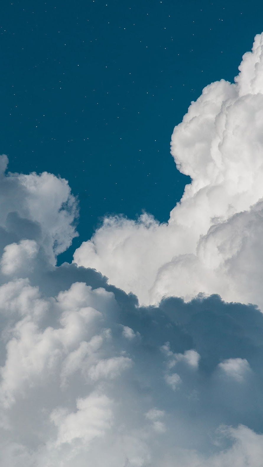 Stunning Night Sky With Fluffy White Clouds And Twinkling Stars HD phone wallpaper