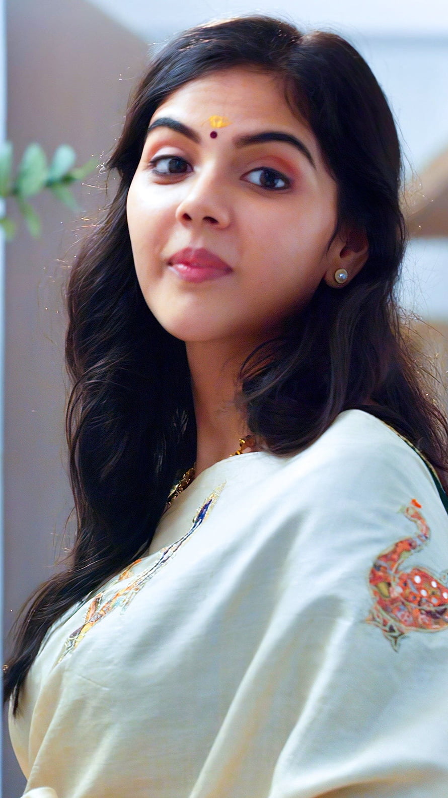 Kalyani Priyadarshini in Traditional Attire with Floral Embroidery and Gold Jewelry HD phone wallpaper