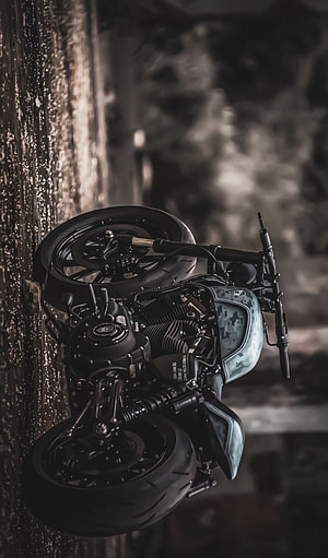 Custom Scrambler Motorcycle With Digital Camo Tank In Dark Garage HD phone wallpaper