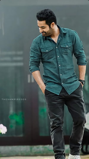 Man in Green Shirt and Black Pants Casual Style, Jr ntr, rrr, manofmasses, mass, ntr30 HD phone wallpaper