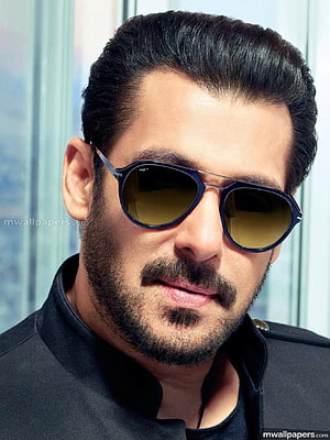 Salman Khan Wearing Aviator Sunglasses and Black Jacket Close-Up Portrait, ܓ160 Salman Khan () () (2021), Sultan Salman Khan HD phone wallpaper