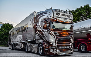 Custom Scania Truck with Valcarenghi Livery and Chrome Details HD wallpaper