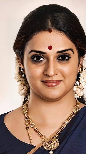 Pavitra Lokesh Portrait in Traditional Saree with Gold Jewelry and Bindu HD phone wallpaper