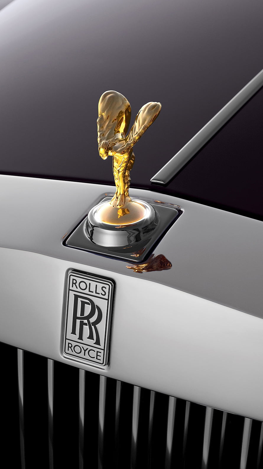 Golden Spirit of Ecstasy Hood Ornament on Rolls-Royce Car Front Grille HD phone wallpaper